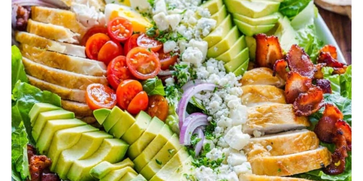 Healthy Cobb salad